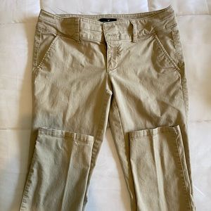 American Eagle Strech skinny khakis pants